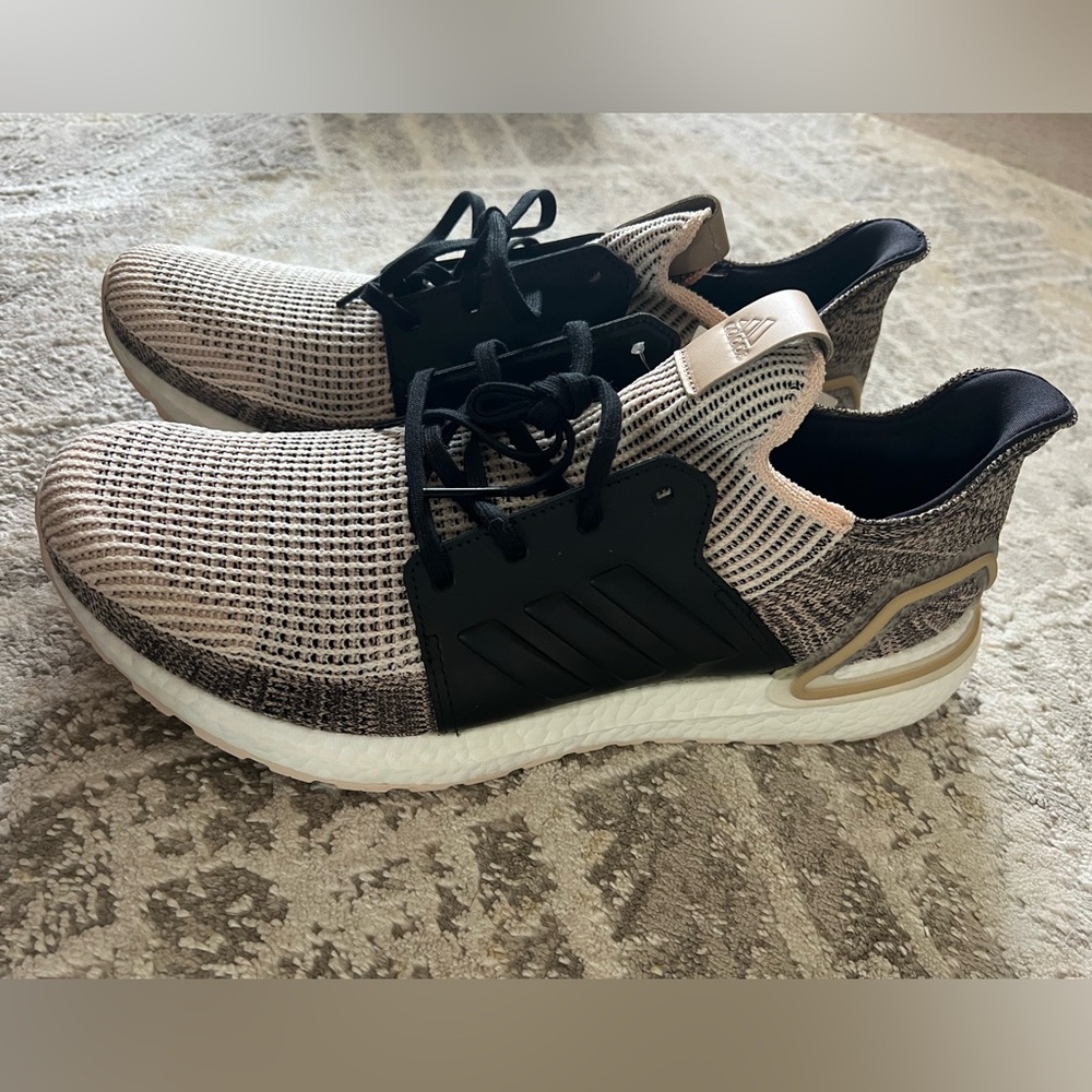 Adidas UltraBOOST 19m Sneaker (SIZE: 14)